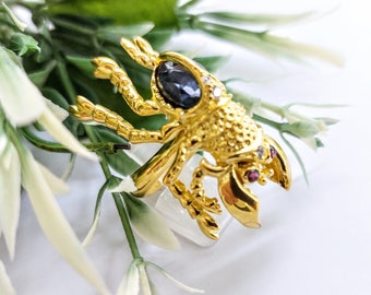 Gold plated scarab ring in sterling silver 925, beetle jewelry with hematite doublet gemstone