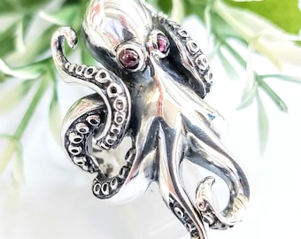 Octopus Ring in sterling silver 925, Kraken Jewelry