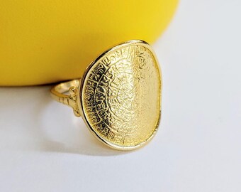 14K gold Disc of Phaistos ring, ancient Greek calendar jewelry, gift for history lover