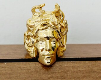 Gold plated Medusa ring in sterling silver 925