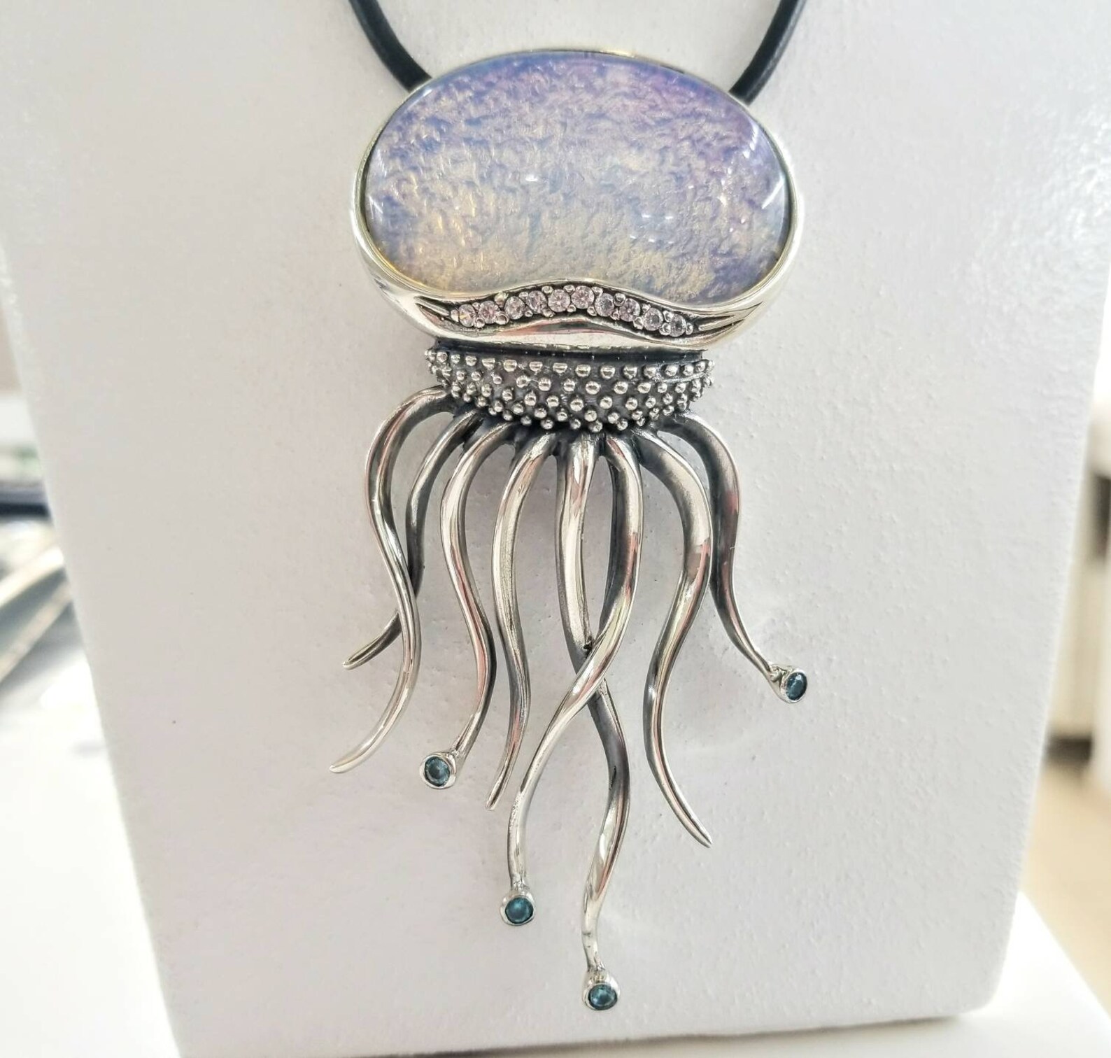 Jellyfish necklace in handmade solid silver 925. Etsy
