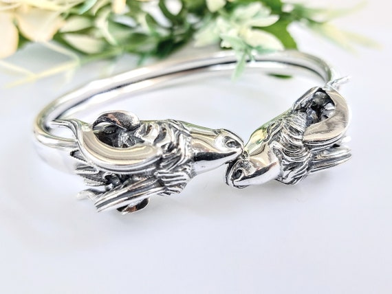 Ram bracelet in sterling silver 925, long horned animal cuff