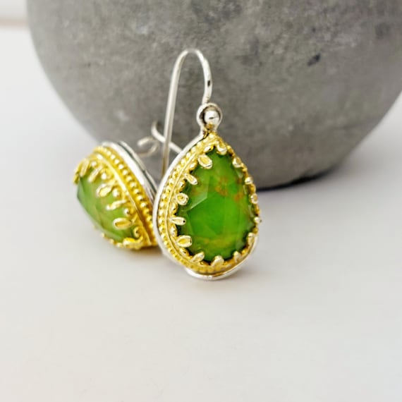 Peridot earrings, sterling silver 925,  gold-plated bezels, teardrop gemstones