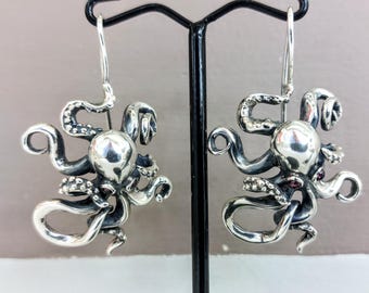 Octopus earrings in sterling silver 925, octopus jewelry, octopus gift, silver earrings