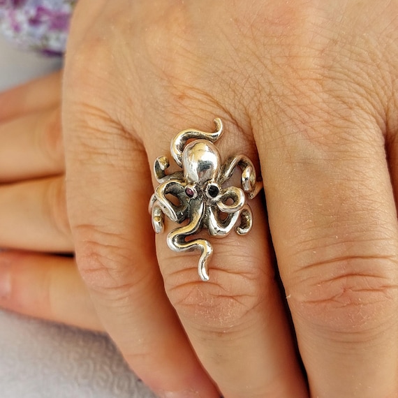Small octopus ring in sterling silver 925, adjustable kraken