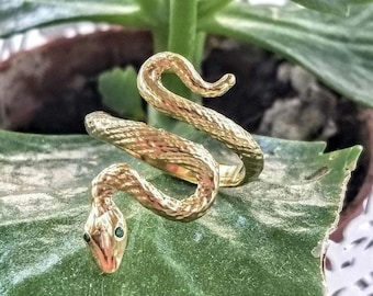 Textured 14K Gold Snake Ring: Serpent Statement Jewelry