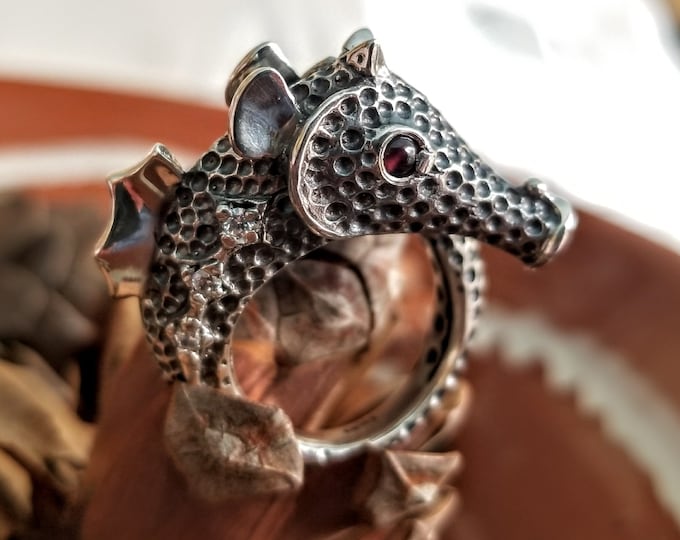 Seahorse ring in sterling silver 925, sea-creature jewelry