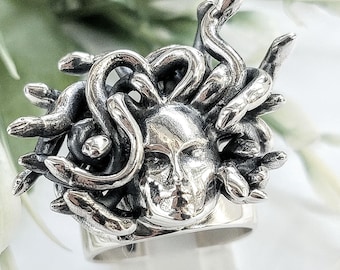 Sterling Silver Medusa Ring, Mythology jewelry, Snake Goddess Statement Jewelry, Handmade Silver Ring