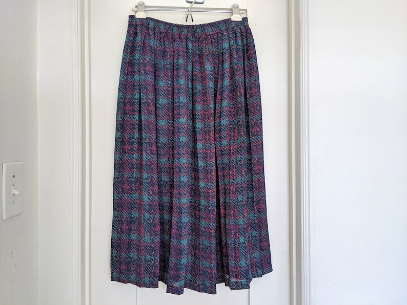 Vintage 80s ALFRED DUNNER Long Pleated Skirt Blue Plaid Pattern Print Elastic Waist Granny Womens Petite 6
