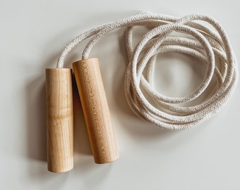 Weekend&Lifecan skipping ropes for children kids skipping rope jump rope ladies Jump Ropes for Outdoor Games jump rope for children,jump rope for exercise adjustable length Weekend&Lifecan skipping ropes for children kids skipping rope jump rope ladies Jump Ropes for Outdoor Games jump rope for children,jump rope for exercise adjustable length