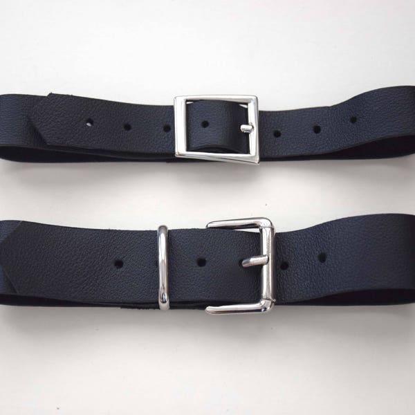 Soft high quality leather collar, basic collar with buckle, minimalist leather choker, goth, alternative, elegant | black or red