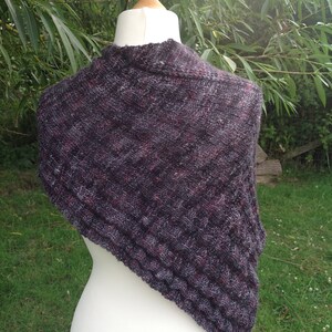 KNITTING PATTERN Castle Walls Shawl image 4