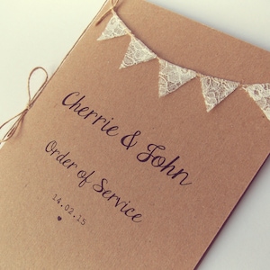 Orden de servicio con insertar páginas y empavesado de casa país. Rústico de novia / novia programa / de la boda programa, cartas de menú