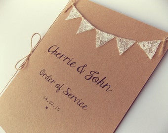 Order of Service Booklets with insert pages & country cottage bunting. Rustic wedding / Wedding Programme / Wedding Program, Menu Cards