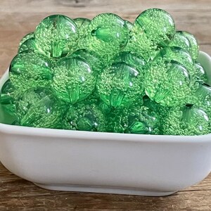 20mm Green Transparent Bubbles  Chunky Bead, 10 Count