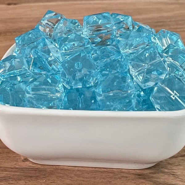 20mm Light Aqua Blue Transparent Cube Faceted Bubblegum Chunky Bead, 10 Count