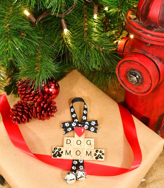 dog mom ornament