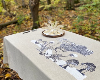 Nappe Champignon rectangulaire lin , décor table , maison déco, art textile ,illustration champignon, fait à la main ,TableWear ,Katy Lemay