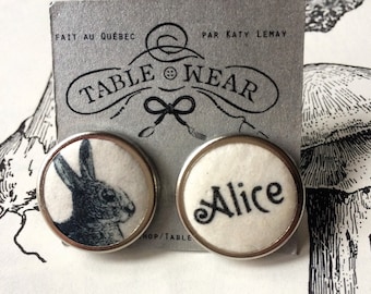 Boucles d'oreilles Tablewear Alice au pays des merveilles et son lapin blanc