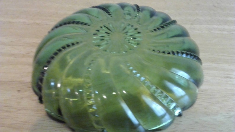 Glass bowlcandy dish