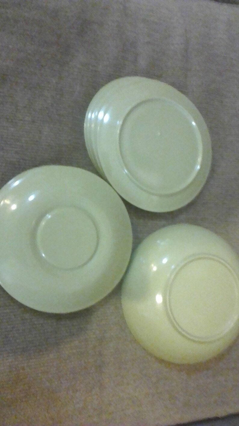 Texas Ware plastic saucers small plates and bowl Etsy
