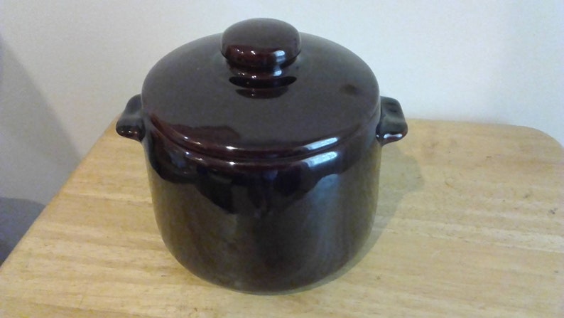 West bend ceramic bean pot