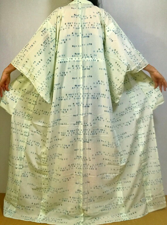yukata dressing gown