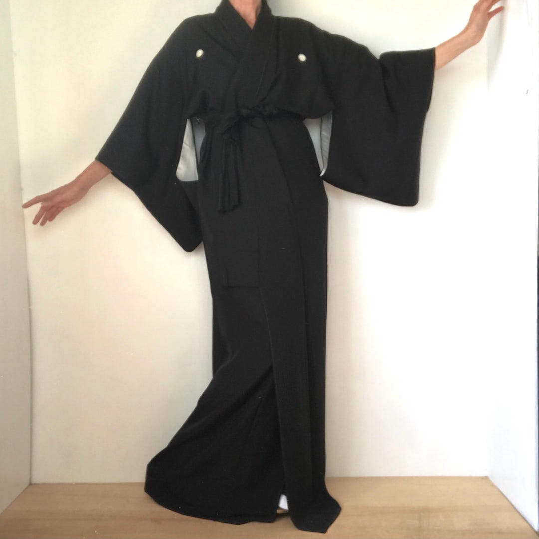 Mourning Robe Silk Tomesode | Solid Black Kimono | Traditional Vintage Japanese ...