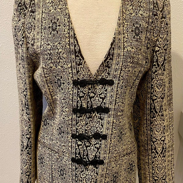 1980's 'Louis London' Sophisticated Ivory & Black Woven Tapestry Blazer w/ Four Black Frog Closures Women's Size 38