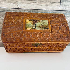 Hand Made Carved Wooden Jewelry Box / Trinket Box / Keepsake Box with Scenic Inlay Lid / Dovetailed Corners