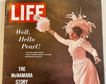 December 8, 1967 Life Magazine / Well Hello Pearl / Hello Dolly / Original Vintage Life Magazine / 1967 Birthday Gift