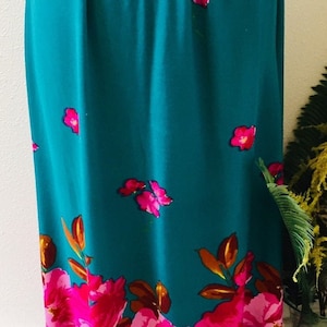 1960s Floral Maxi Skirt: Green & Pink Bohemian Hipster Style - Size Small