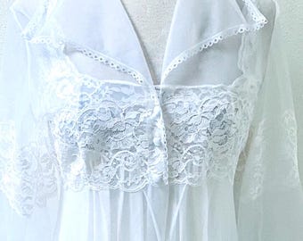 Vintage Gossard Artemis Lace Peignoir Set: Bridal Robe & Nightgown, Medium