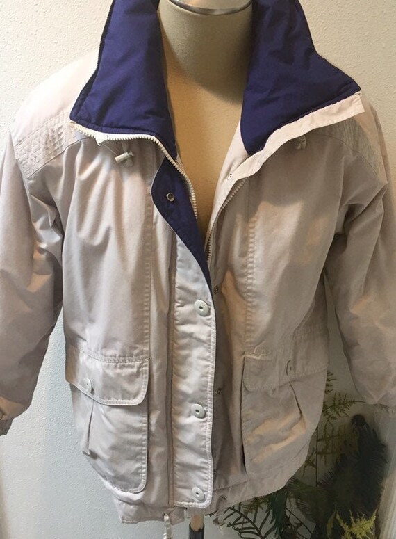 Pacific Trail / Light Beige and Navy Blue Jacket / Parka Men's Size Small / Ladies Size Medium/Large