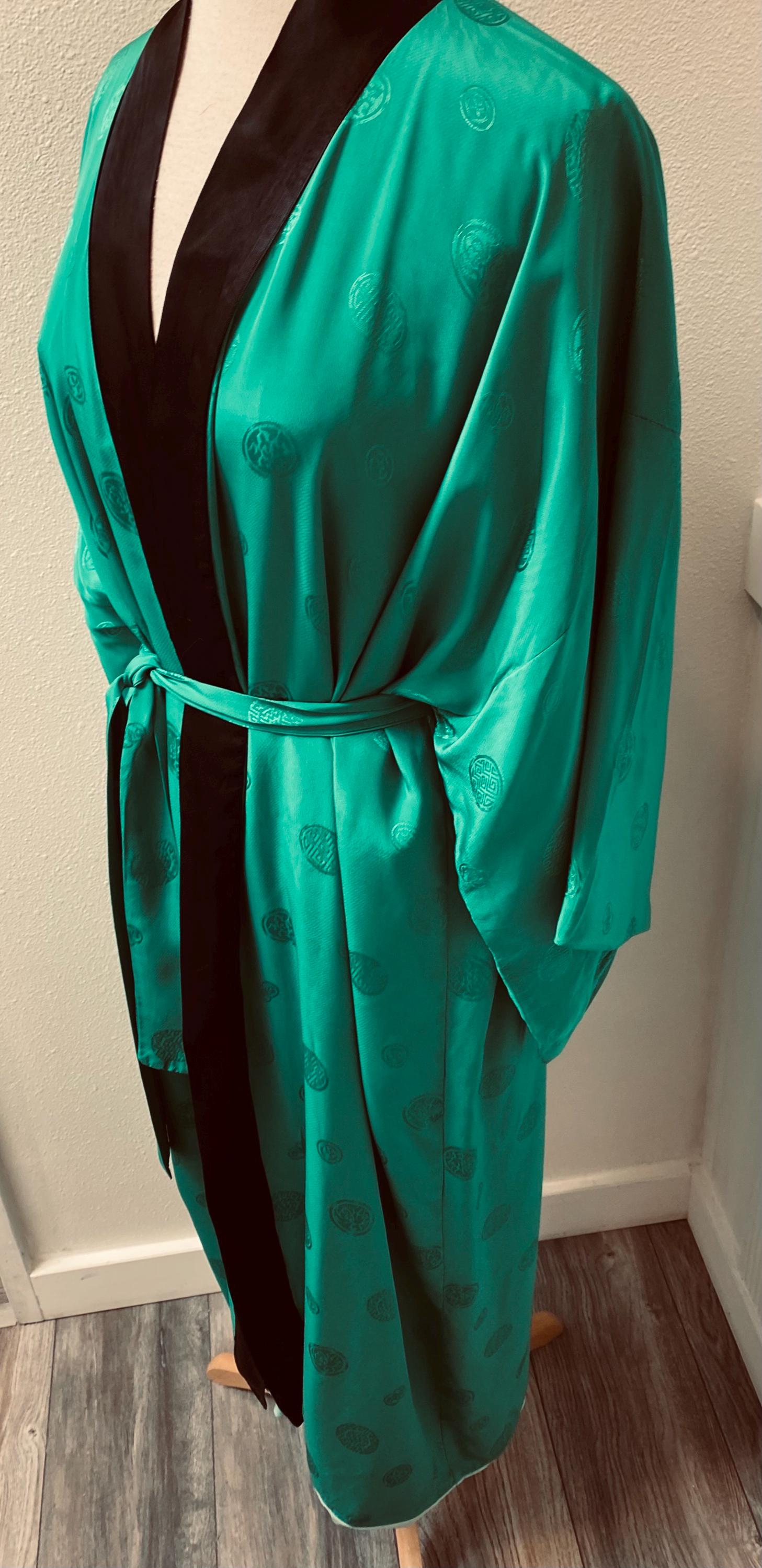 Vintage Green & Black Asian Inspired Robe Unisex Size Large - Etsy