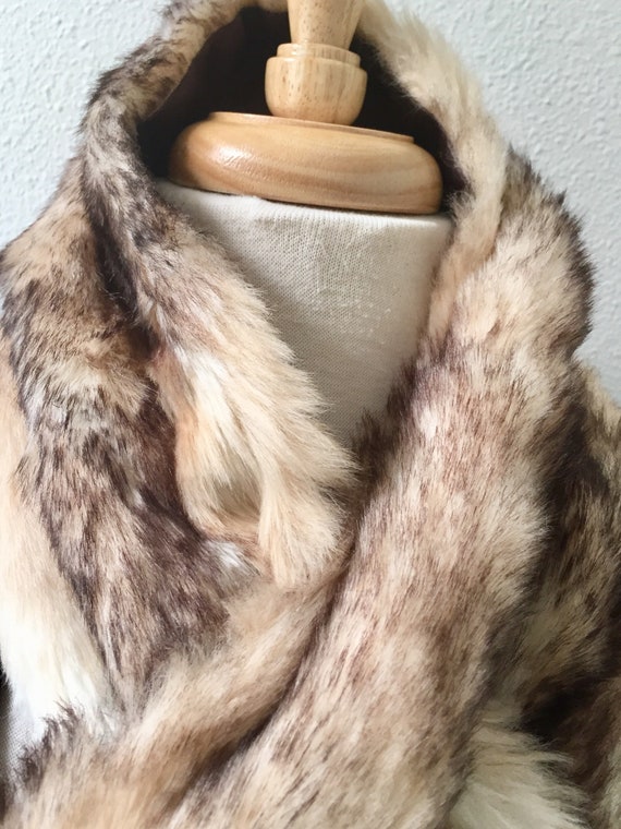 Vintage Faux Fur Glam Collar / Winter Faux Fox Fu… - image 10