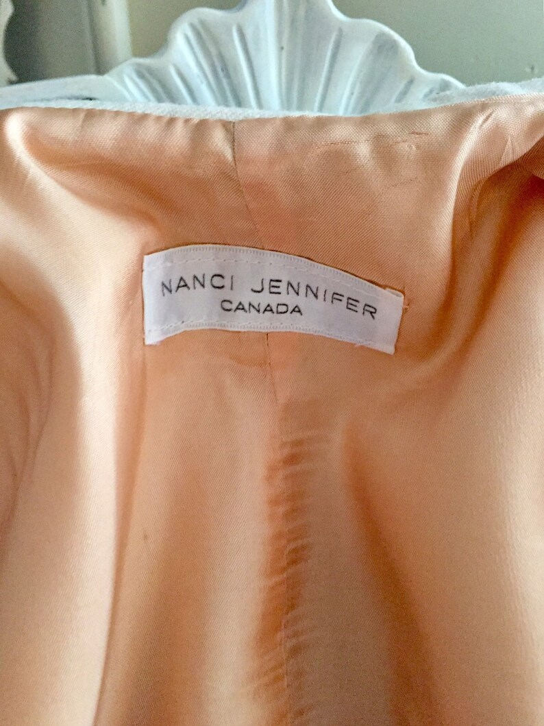 Lovely Off White Ivory Cream Wool Two Piece 1980/'s Suit by Nanci Jennifer Canada Women/'s Size 810