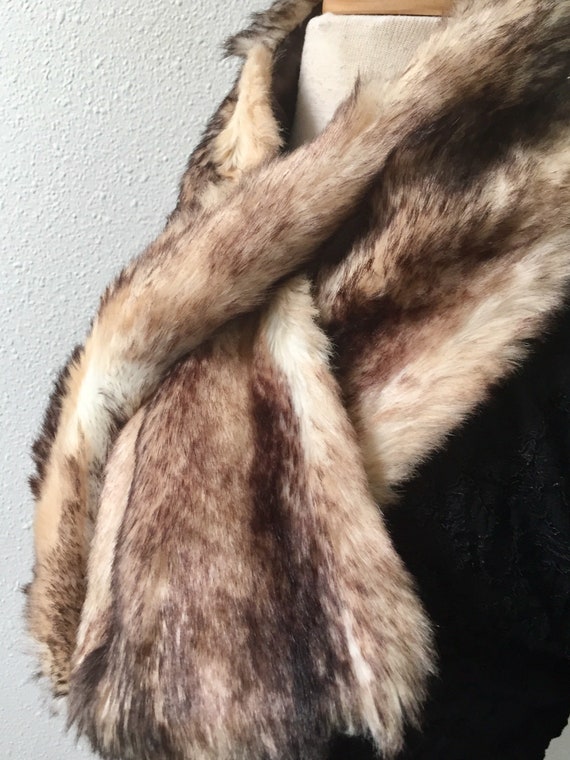 Vintage Faux Fur Glam Collar / Winter Faux Fox Fu… - image 4