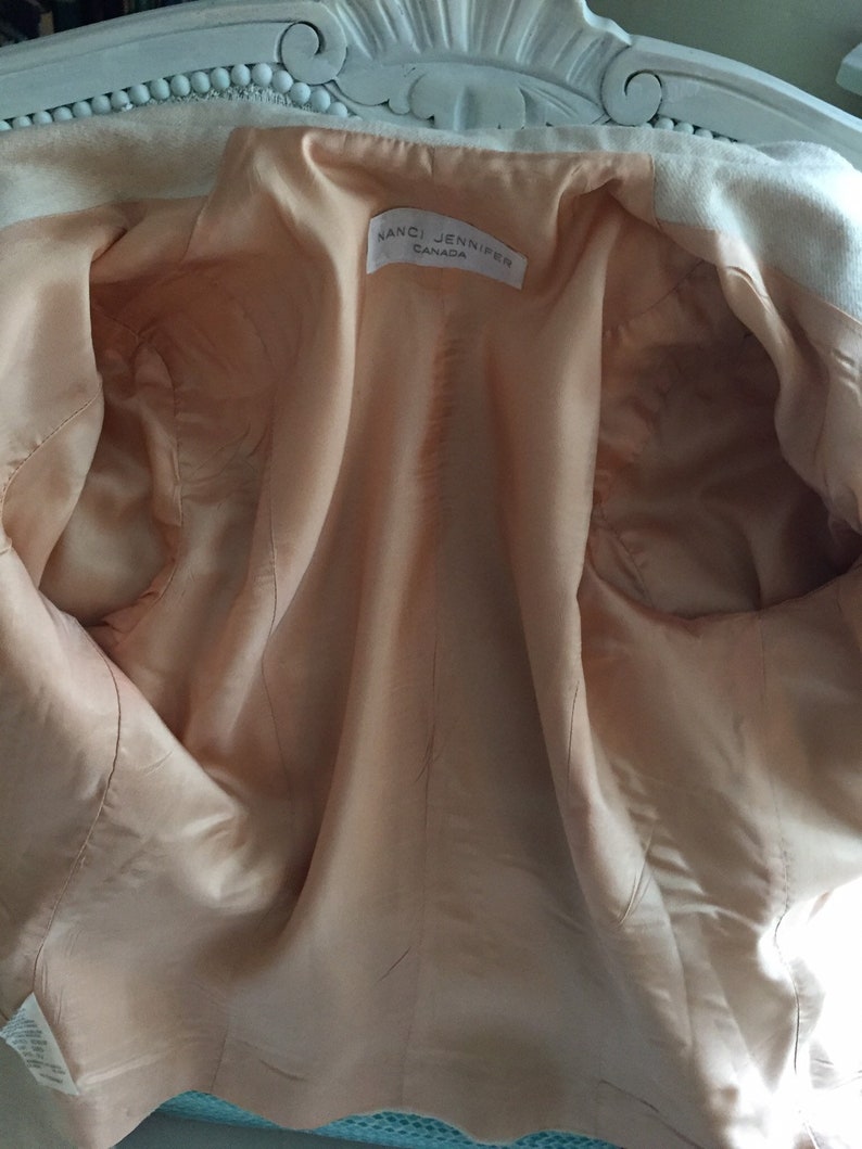 Lovely Off White Ivory Cream Wool Two Piece 1980/'s Suit by Nanci Jennifer Canada Women/'s Size 810