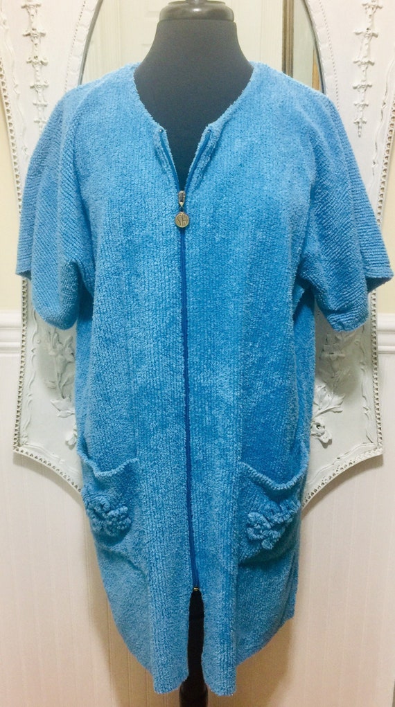 Lovely 'Stan Herman' Blue Chenille Short Robe / Sp