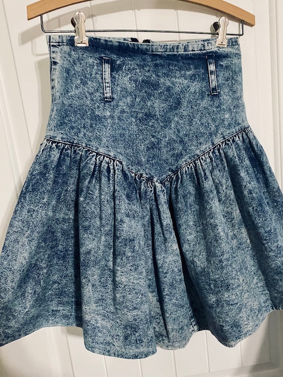 Clothing 80s Acid Wash Jean Skirt Gianni Bini Y2K Pleated Denim