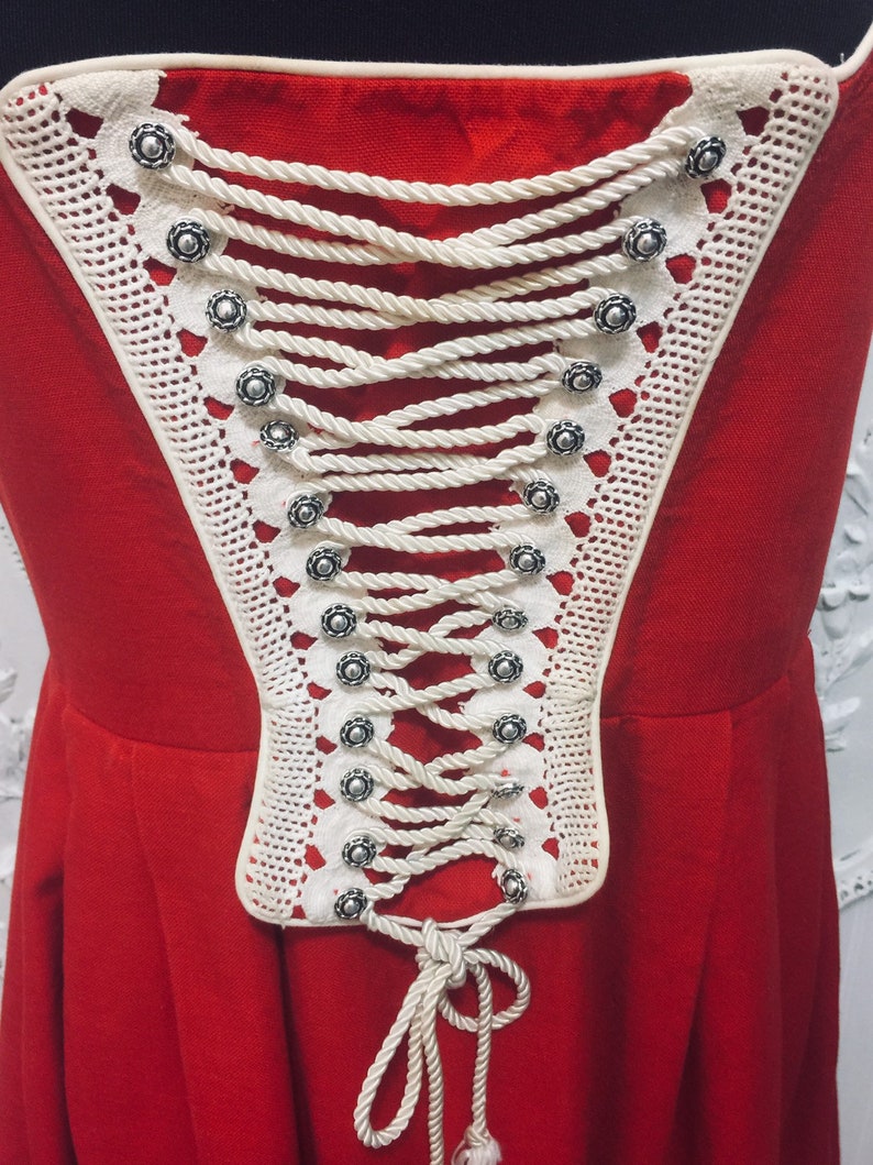 Authentic /'Tiroler Dryndl/' Oktoberfest Brew-fest Red and White Cording Corset Style Dress Size 46 or US Size Medium 8 to 10