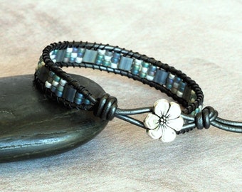 Modern Tila Bead and Leather Bracelet, Silver Gray Tile and Seed Bead Jewelry