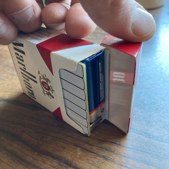Nicotone - Cigarette Box Mini Guitar Amplifier - Etsy