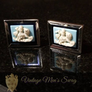 Swank vintage cufflinks Designer's Collection Valiant cameo-look by Vintage Men's Swag Aaw1 image 3