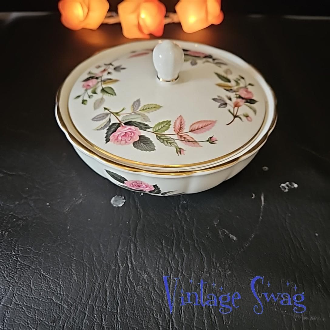 Hathaway Rose Wedgwood - Etsy