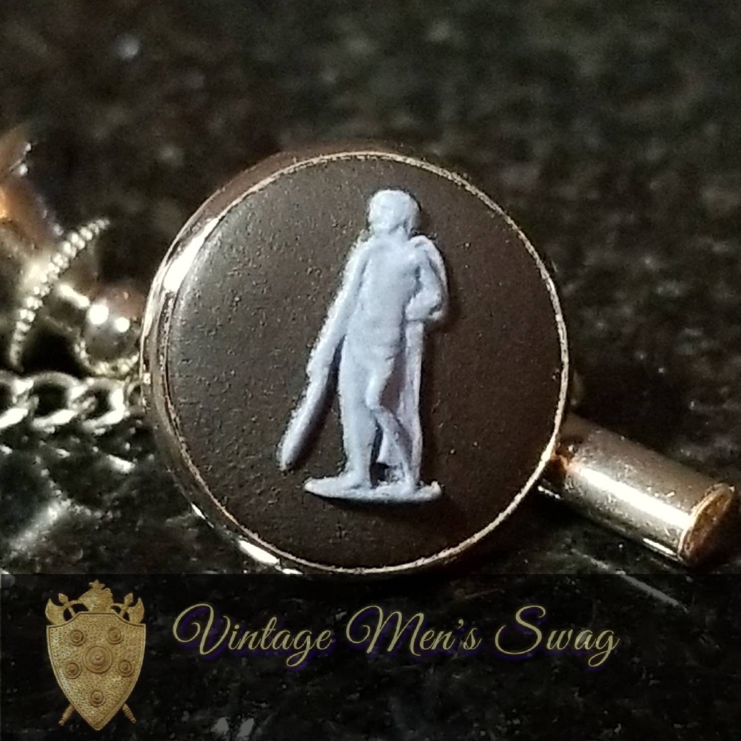 wedgwood tie pin