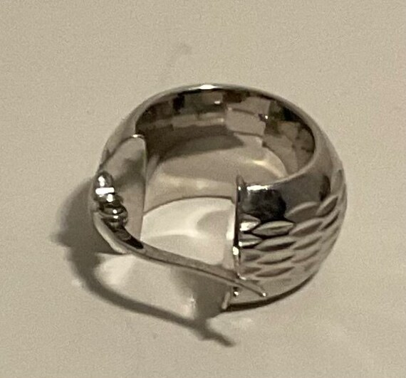 ONE Earring - image 4