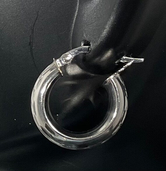 ONE Earring - image 3