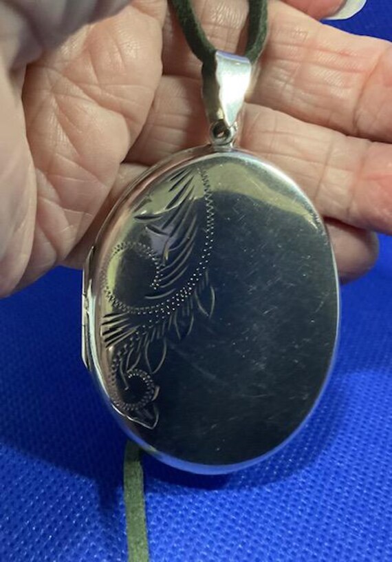 Sterling Silver Locket - image 9